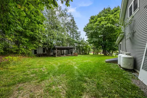 Exterior - 5 Pleasant St, Rangeley, ME 04970 photo 5 of 6