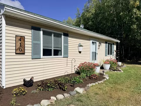 Exterior - 410 Bog Rd, Hermon, ME 04401 photo 4 of 10