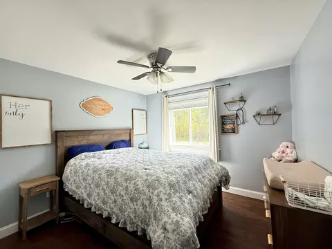 Bedroom - 410 Bog Rd, Hermon, ME 04401 photo 1 of 5