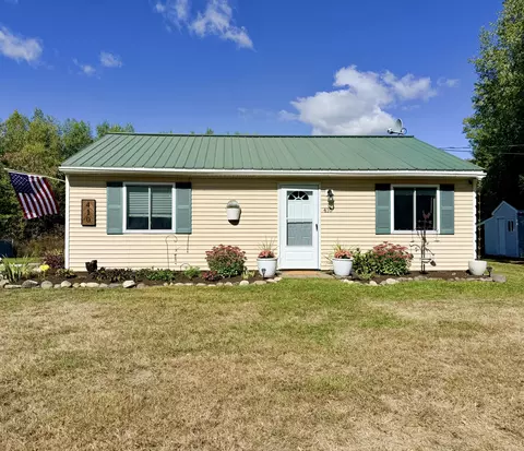 Exterior - 410 Bog Rd, Hermon, ME 04401 photo 9 of 10