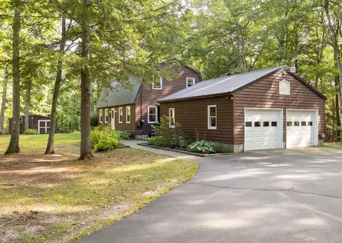 Exterior - 27 White Rock Dr, Gorham, ME 04038 photo 2 of 26