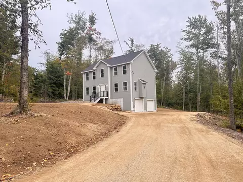 11 Sam Wentworth Rd, Lebanon, ME 04027