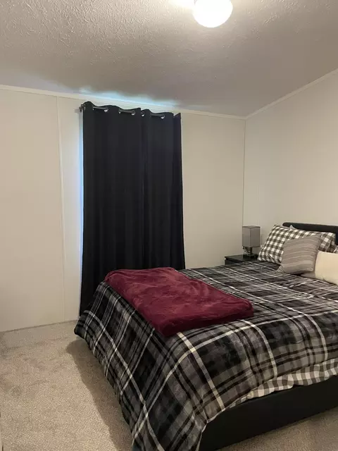 Bedroom - 60 Pit Rd, Phippsburg, ME 04562 photo 1 of 4