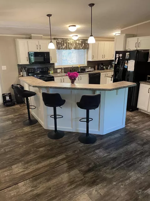 Kitchen - 60 Pit Rd, Phippsburg, ME 04562 photo 2 of 4