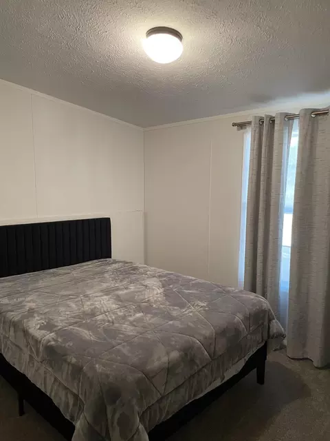Bedroom - 60 Pit Rd, Phippsburg, ME 04562 photo 3 of 4
