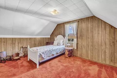 Bedroom - 735 N Main, Brewer, ME 04412 photo 2 of 3
