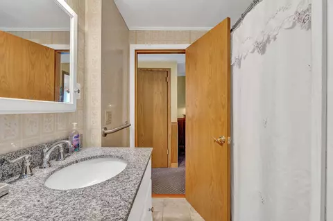 Bath - 735 N Main, Brewer, ME 04412 photo 1 of 2