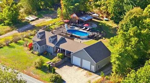 50 Main St, West Paris, ME 04289