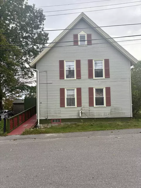 Exterior - 20 Corliss St, Bath, ME 04530 photo 2 of 5