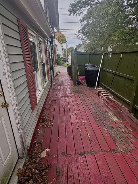 Exterior - 20 Corliss St, Bath, ME 04530 photo 3 of 5