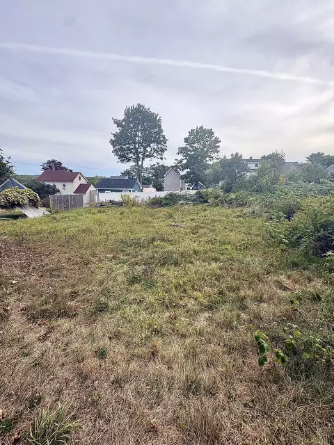 Exterior - 20 Corliss St, Bath, ME 04530 photo 5 of 5