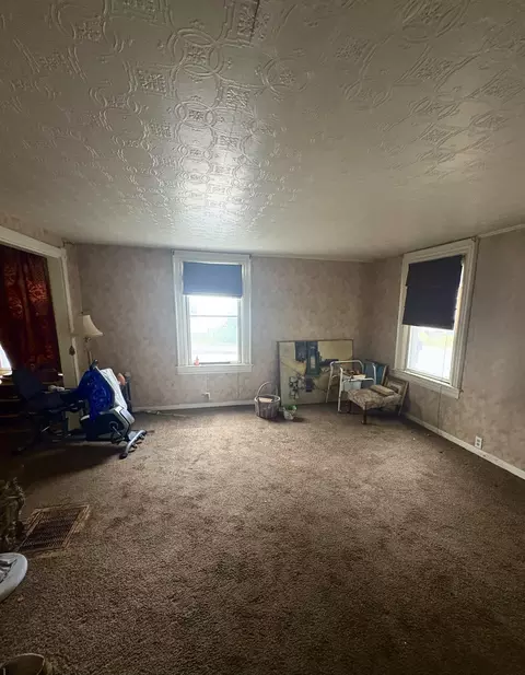 Living - 20 Corliss St, Bath, ME 04530 photo 1 of 2