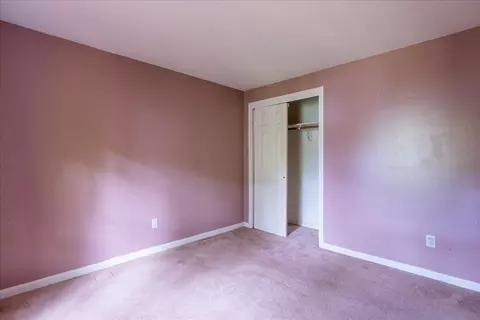 Bedroom - 21 Pine Hill Dr #21, Bath, ME 04530 photo 3 of 7