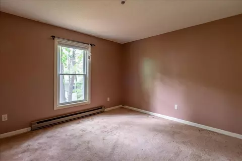 Bedroom - 21 Pine Hill Dr #21, Bath, ME 04530 photo 1 of 7
