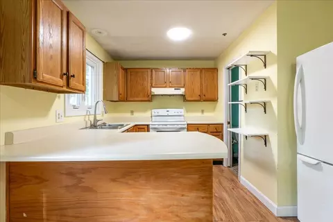 Kitchen - 21 Pine Hill Dr #21, Bath, ME 04530 photo 2 of 5