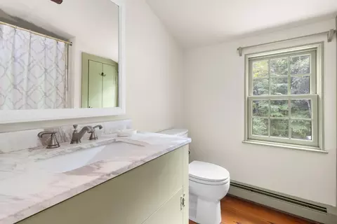 Bath - 116 Beech Rd, Eliot, ME 03903 photo 2 of 2