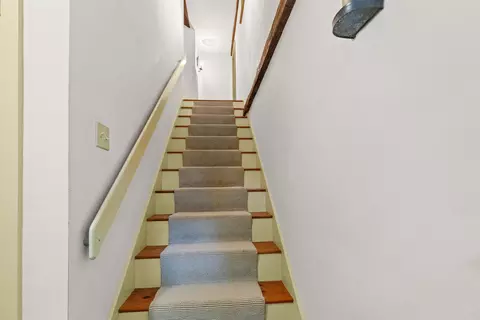 Entry Way - 116 Beech Rd, Eliot, ME 03903 photo 8 of 8