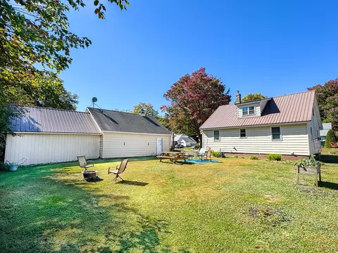 Exterior - 77 New Hampshire St, Millinocket, ME 04462 photo 5 of 9