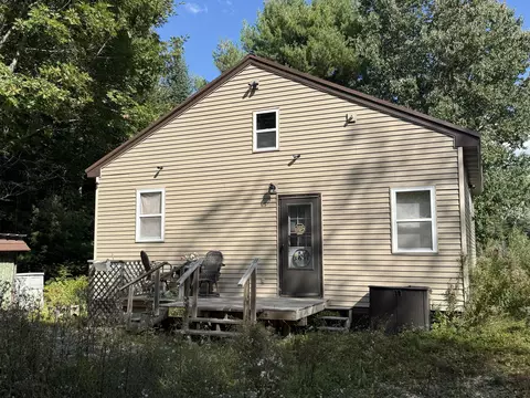 646 Route 3, Palermo, ME 04354