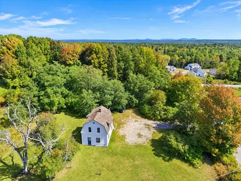 435 Bangor Rd, Ellsworth, ME 04605