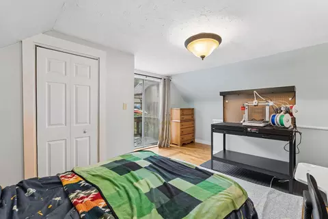 Bedroom - 210 Washington St, Bath, ME 04530 photo 6 of 7