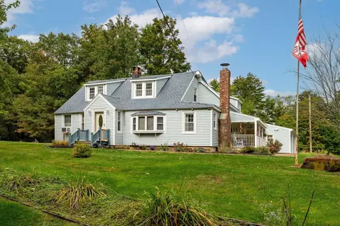 136 Bog Rd, York, ME 03909
