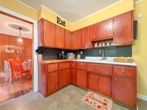 Kitchen - 87 Pope Rd, Windham, ME 04062 photo 8 of 11