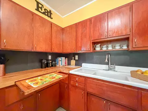 Kitchen - 87 Pope Rd, Windham, ME 04062 photo 9 of 11