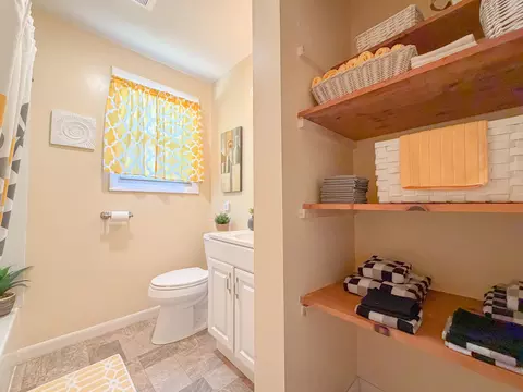 Bath - 87 Pope Rd, Windham, ME 04062 photo 3 of 4