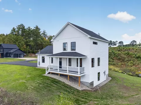 Exterior - 17 Home Field Dr, Limerick, ME 04048 photo 12 of 13