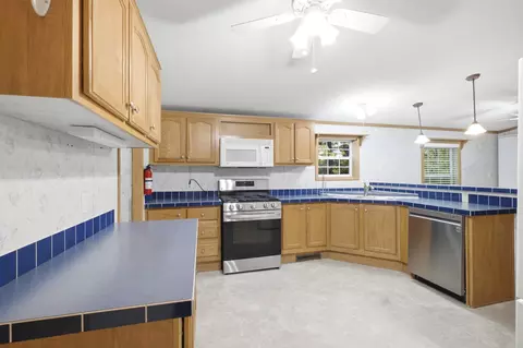 Kitchen - 3 Maple Way, Augusta, ME 04330 photo 3 of 3