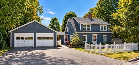 1170 Main St, Readfield, ME 04355