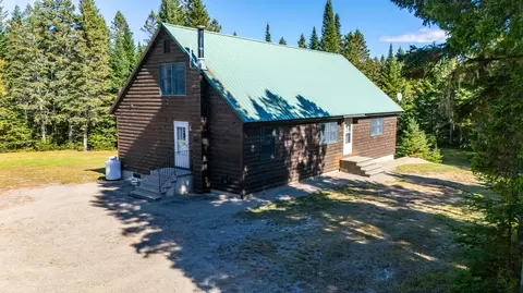 Exterior - 145 Evergreen Cir, Rangeley, ME 04970 photo 2 of 14