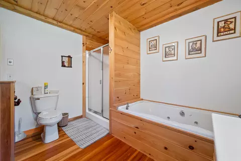 Bath - 145 Evergreen Cir, Rangeley, ME 04970 photo 1 of 3