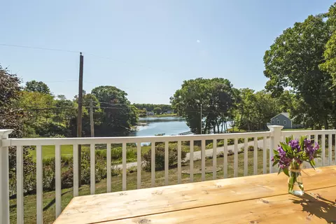 View/Area - 353 E Side Rd, Boothbay, ME 04537 photo 2 of 8