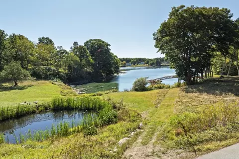 View/Area - 353 E Side Rd, Boothbay, ME 04537 photo 3 of 8