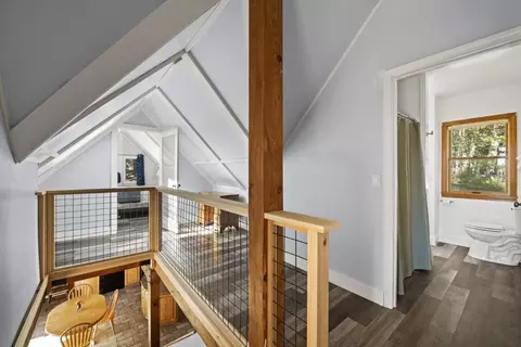 Entry Way - 353 E Side Rd, Boothbay, ME 04537 photo 4 of 4