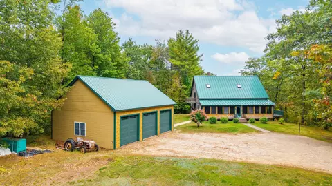 56 Ruby Slipper Ln, Hollis, ME 04042