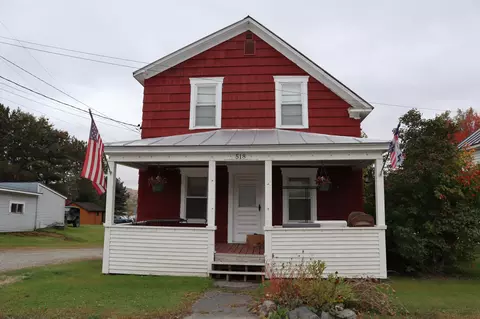 518 Main St, Jackman, ME 04945