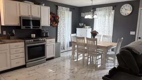 230 Wingood Rd, Windsor, ME 04363