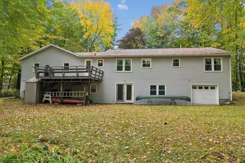 Exterior - 11 Chickadee Ln, Readfield, ME 04355 photo 3 of 13
