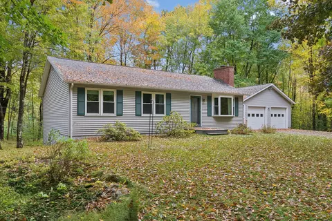 Exterior - 11 Chickadee Ln, Readfield, ME 04355 photo 2 of 13