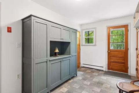 Entry Way - 11 Chickadee Ln, Readfield, ME 04355 photo 1 of 3