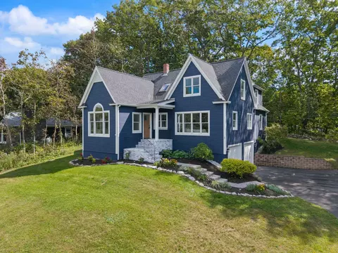 3 Pheasant Hill Rd, Cape Elizabeth, ME 04107