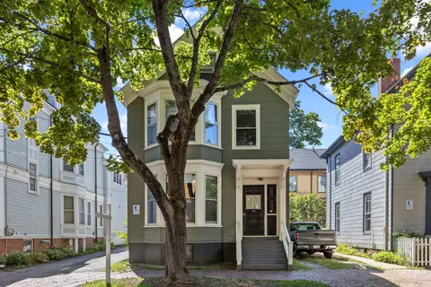 94 Emery St, Portland, ME 04102
