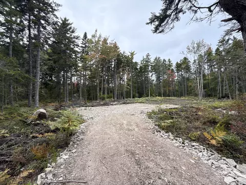 lot Apt 2 Hidden Dr, Vinalhaven, ME 04863
