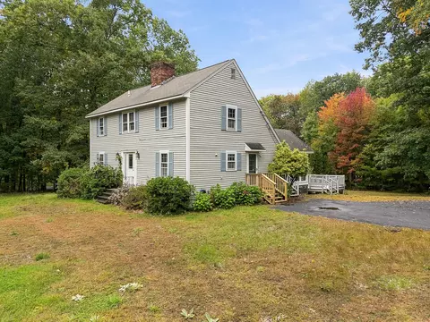 2 Oak Ridge Rd, Sanford, ME 04073