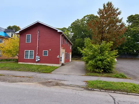 107 Center St, Bangor, ME 04401