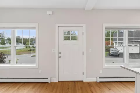 Entry Way - 3 Cottage Ct #10, Gorham, ME 04038 photo 1 of 4
