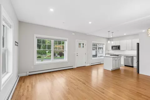 Living - 3 Cottage Ct #10, Gorham, ME 04038 photo 3 of 4